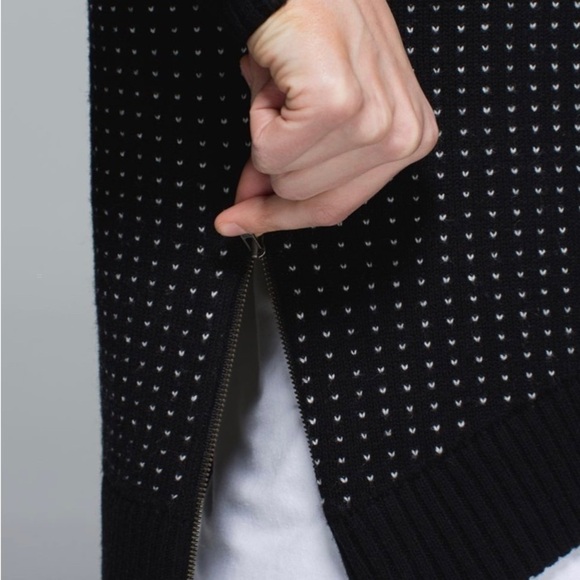 LULULEMON Yogi Crew Sweater Zips EUC - Picture 4 of 11